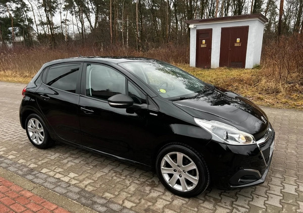 Peugeot 208 cena 29900 przebieg: 146000, rok produkcji 2015 z Łeba małe 379